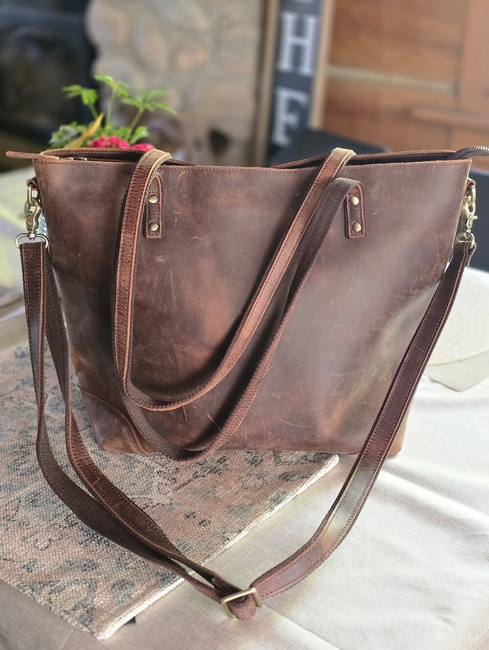 Large Classic Brown Leather Tote Bag - Everyday Shoulder & Crossbody